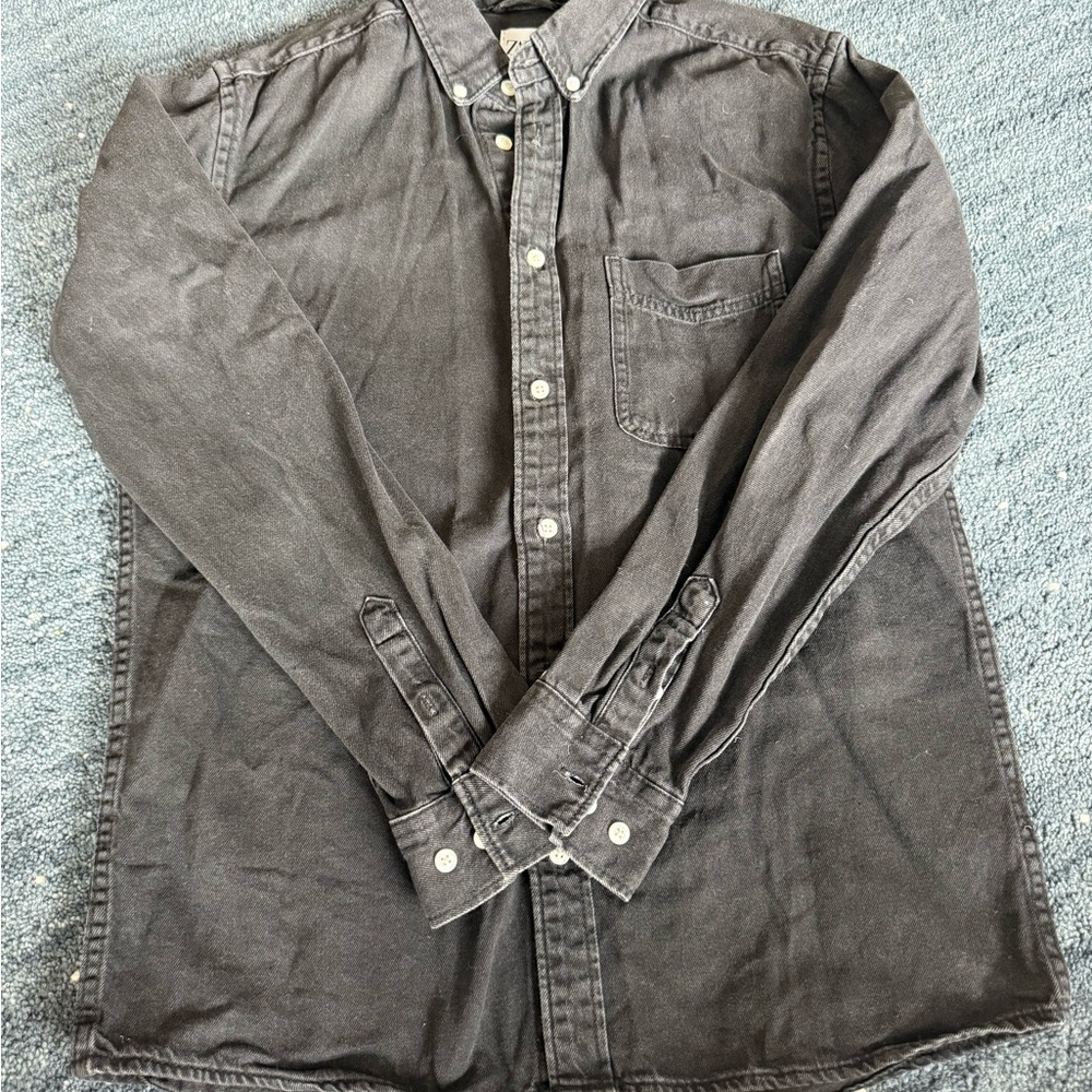 Zara Black Button-Up Shirt with Label Detail